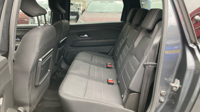 Dacia Jogger 1.0 TCe Extreme SE 5dr Petrol Estate